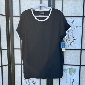 Adrienne Vittadini Black and White Short Sleeve Tee